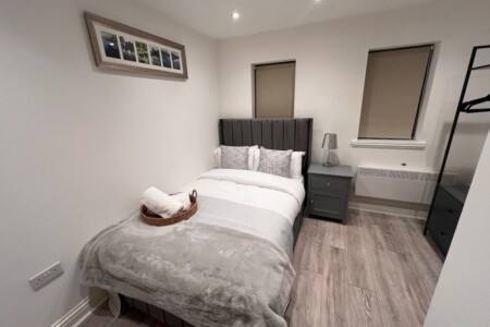 Apartment 2, The Baileys. Cwm