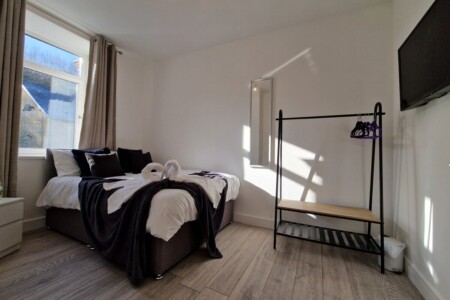Flat 3. Modern one bed apartment